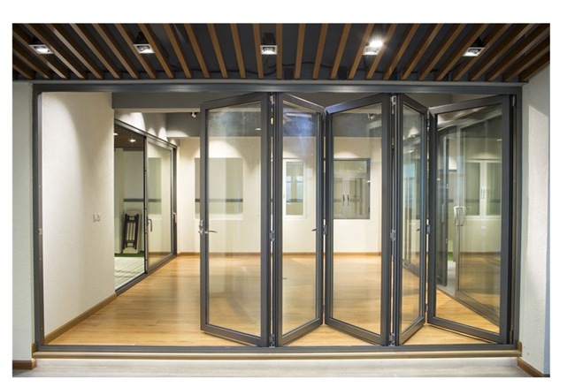 frameless εξωτερικό πορτών γυαλιού διπλώματος, ακκορντέον διαιρετών δωματίων που διπλώνει τις πόρτες, που διπλώνουν τις λεπτομέρειες 6 πορτών